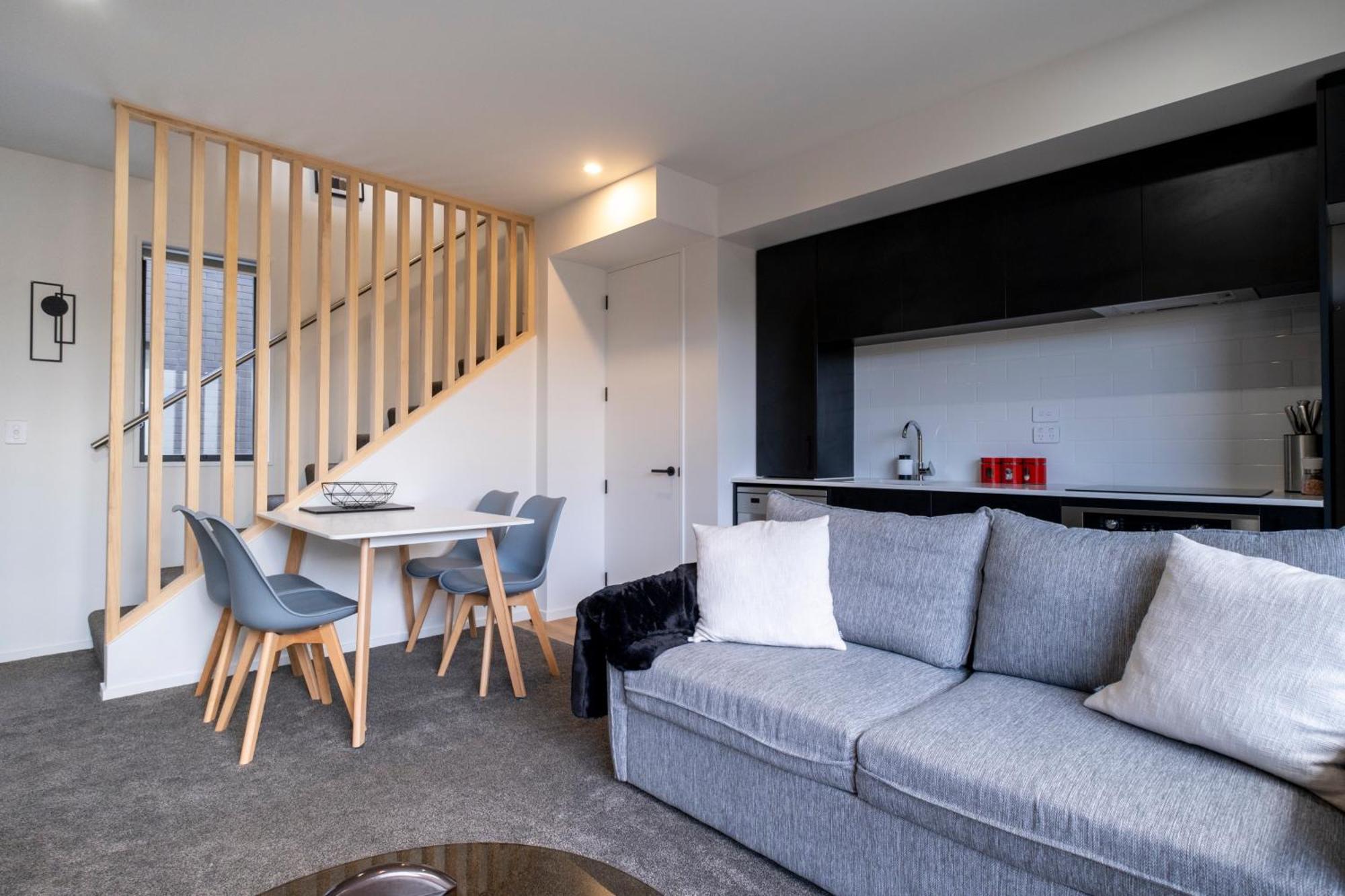 Luxury 2 Bed Townhome In Cbd Christchurch Exterior photo